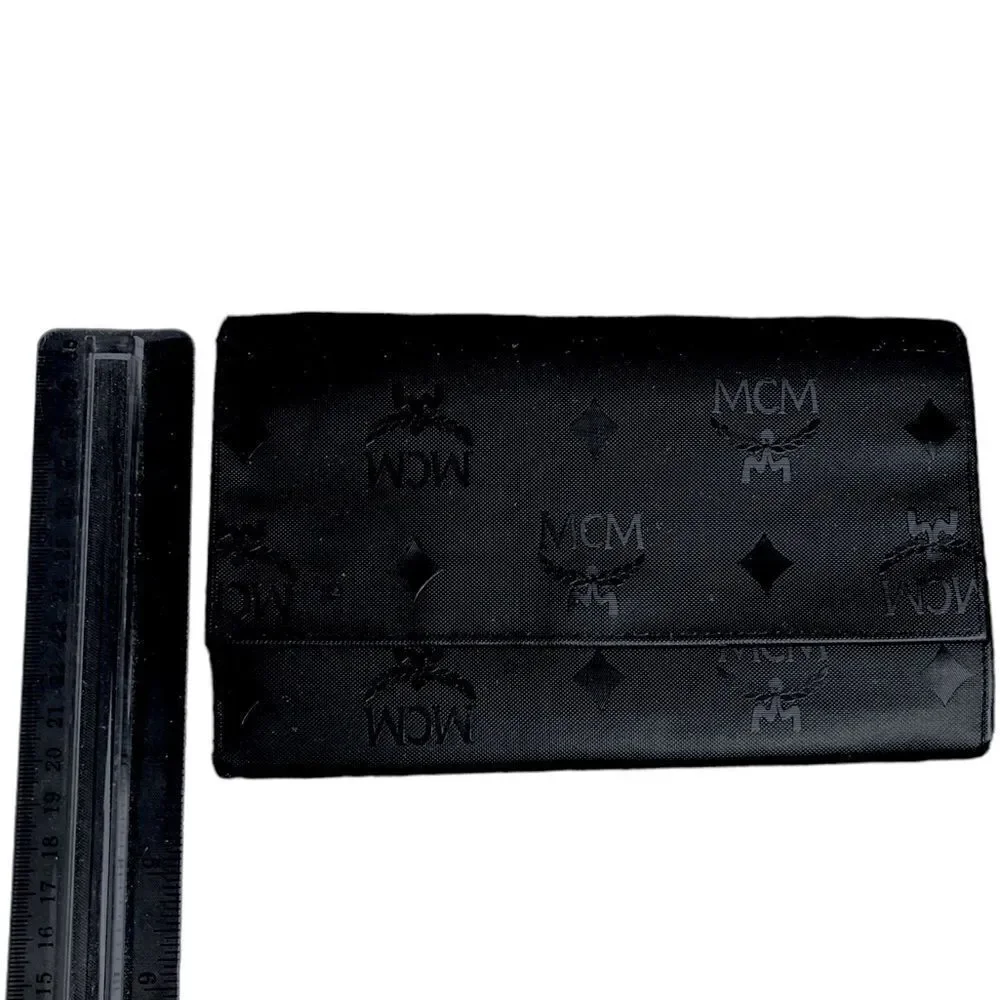 Vintage MCM Black Vinyl Medium Size Billfold w/Leather Interior Great Condition